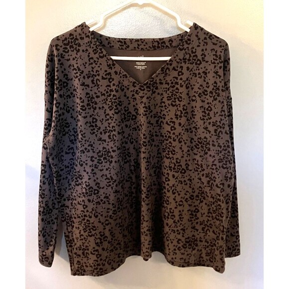 J. Jill Tops - J Jill Simply Supima V-Neck Tunic Animal Print Top SIze M Purple & Black